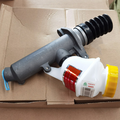قطعات یدکی کامیون سینوتروک هوو سیلندر اصلی کلاچ WG9719230023